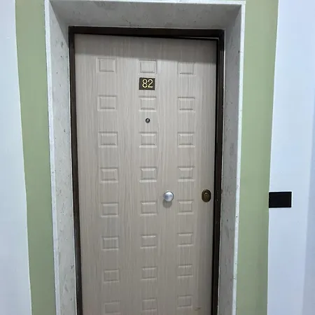 Gibel Apartment *