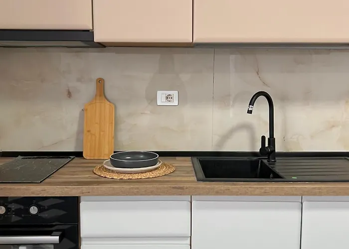 Apartment Gibel Golem (Tirana)