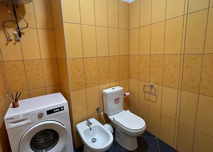 Gibel Golem (Tirana)