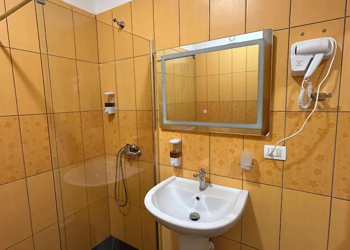 Gibel Apartment Golem (Tirana)