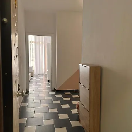 Apartamento Gibel Golem (Tirana)