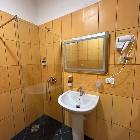 Gibel Apartamento Golem (Tirana)