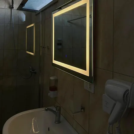 Gibel Golem (Tirana)